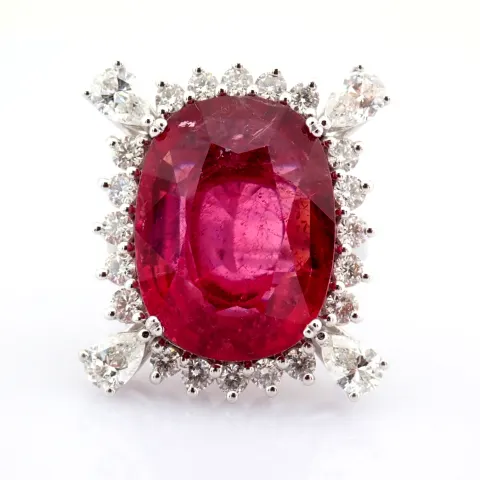 An Exquisite 18k White Gold Cluster Ring Detailed With 13.92ct Tourmaline & 1.87ct Diamonds