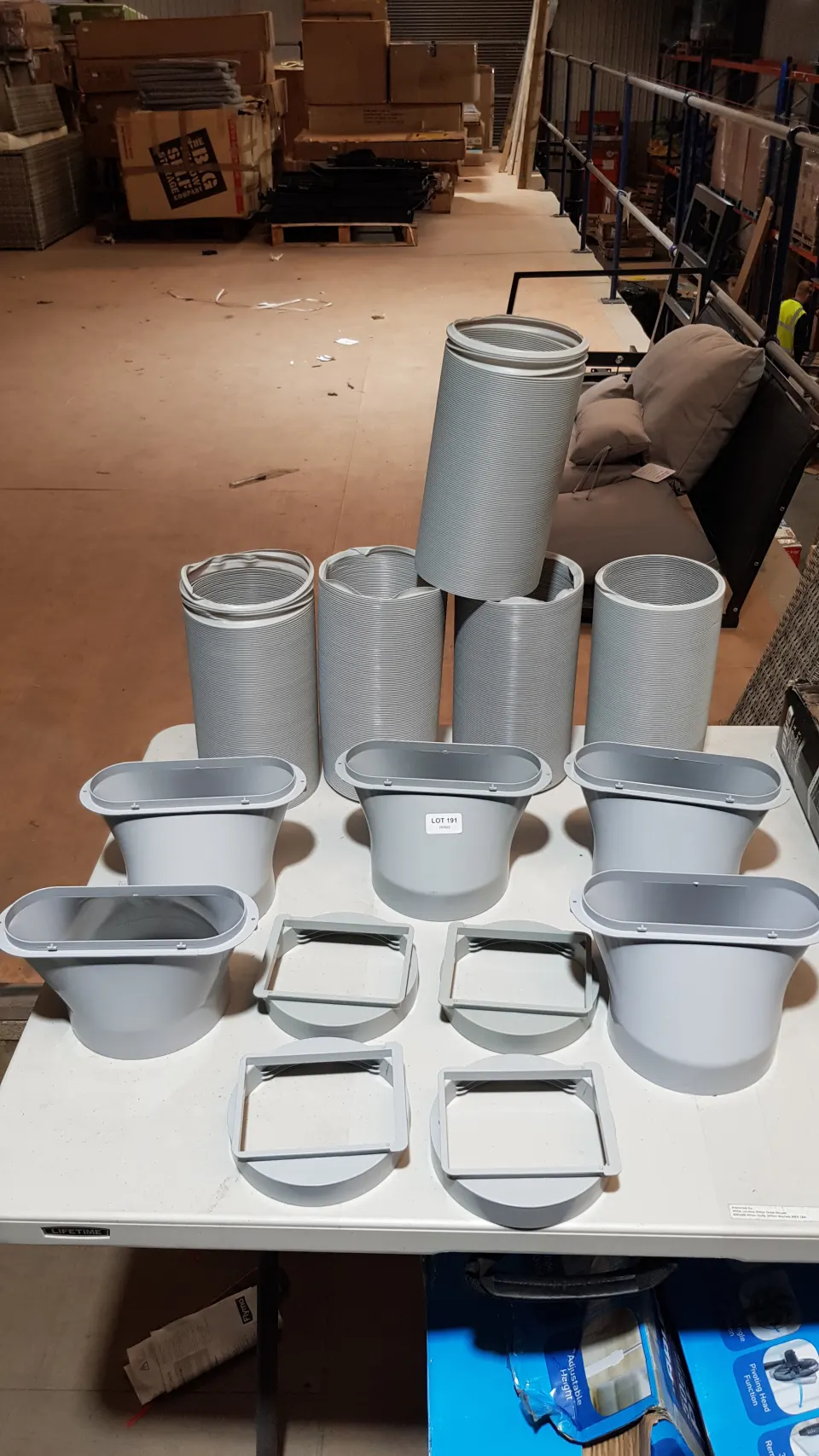 (191/Mez) 14x Arlec Hose Accessory Parts. (4x Exhaust Hose, 5x Hose Outlet, 4x Hose Inlet).
