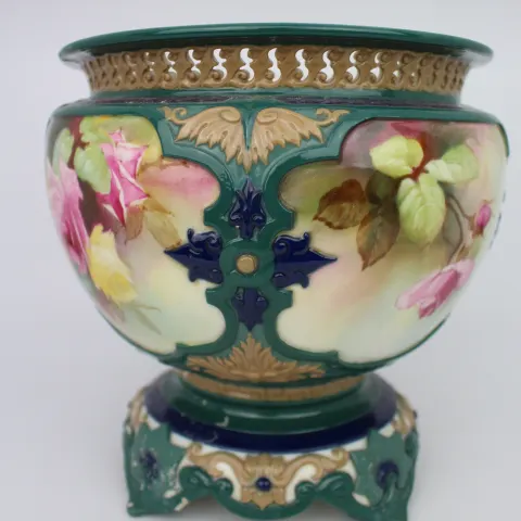 Large Hadley Worcester Pot Pourri