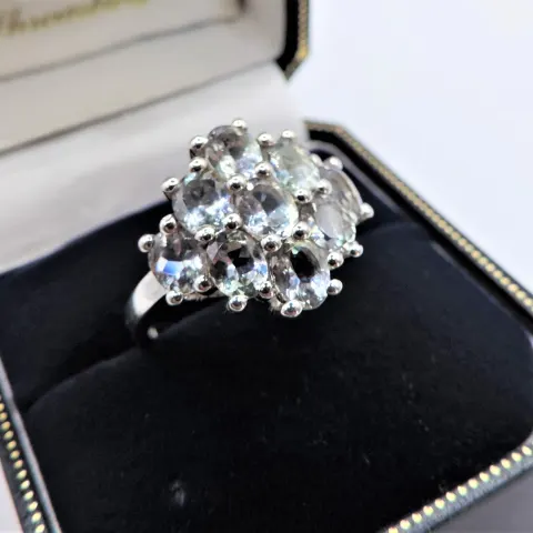 Aquamarine Cluster Ring 2.25 carats Sterling Silver New with Gift Pouch