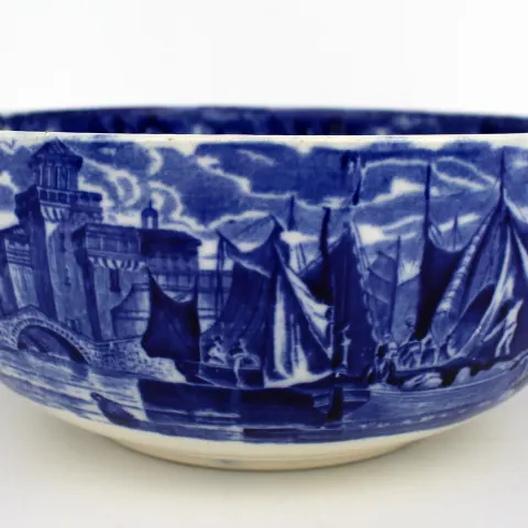 Wedgwood Ferrera Blue & White Fruit Bowl