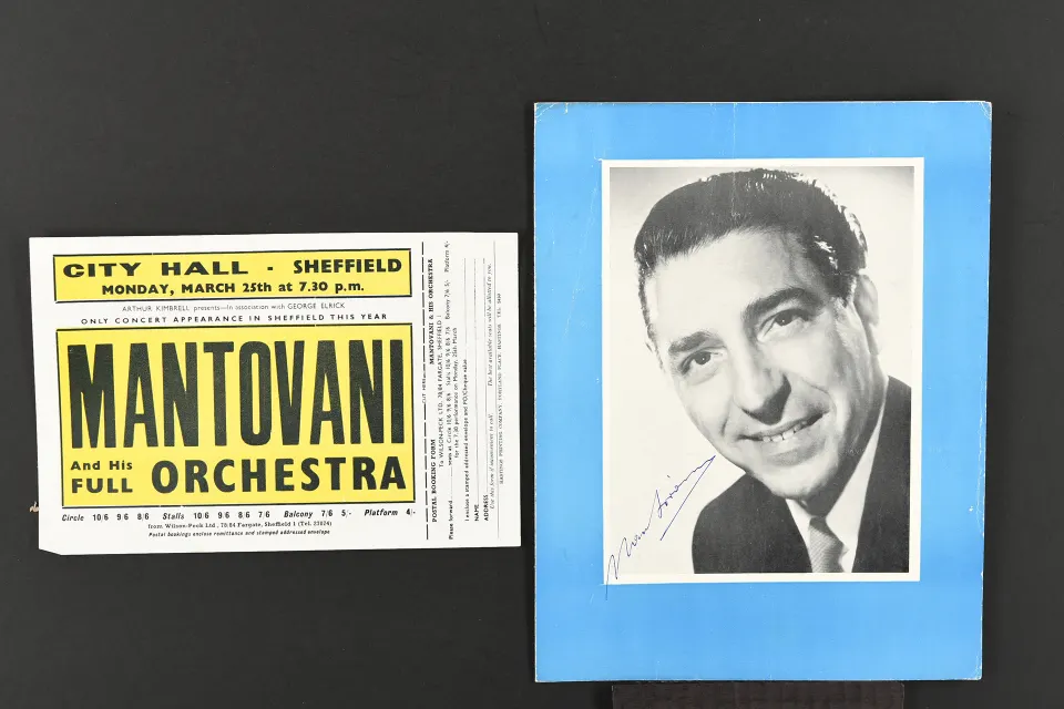 MANTOVANI (1905-1980) Original signature