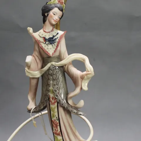 Japanese Geisha Oriental Table Lamp A/F