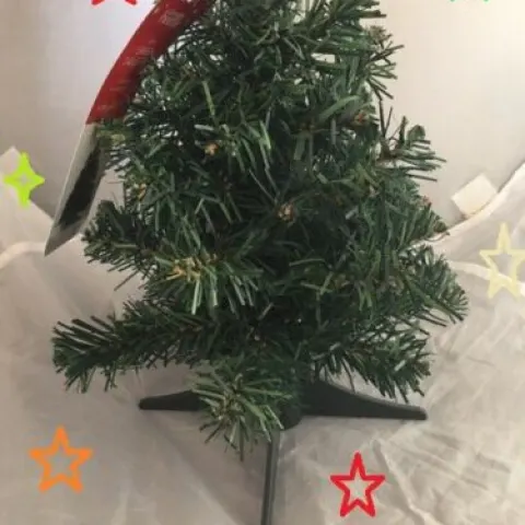 10 x 30cm Green Small Table Tree Christmas Centre Piece