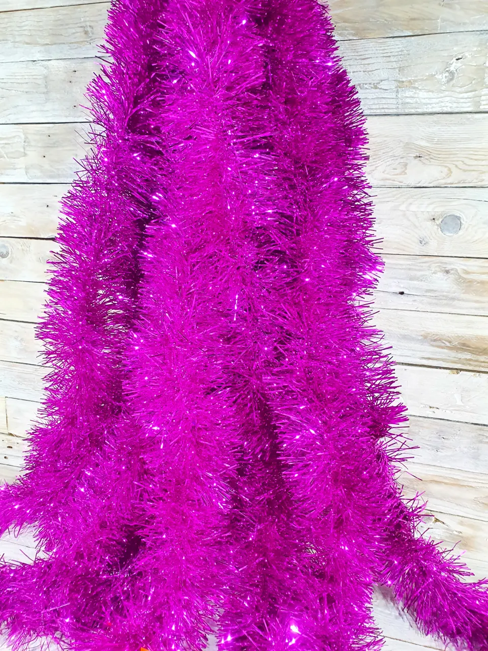 5 x 2m Luxurious Hot Pink 9cm Chunky Tinsel