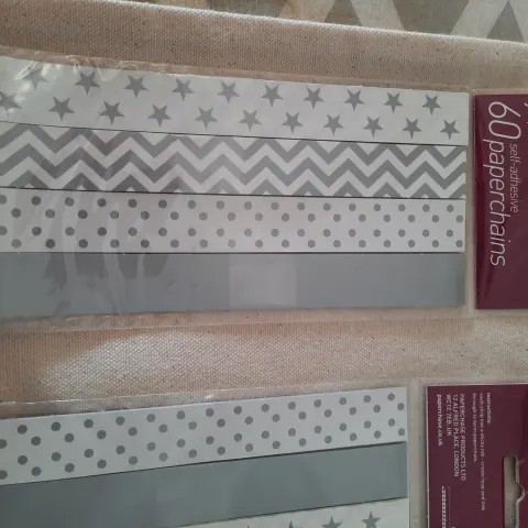 Paperchase Make your own Paperchains.  60 rings in each pack.  RRP £4.50 each pack. 10 packs