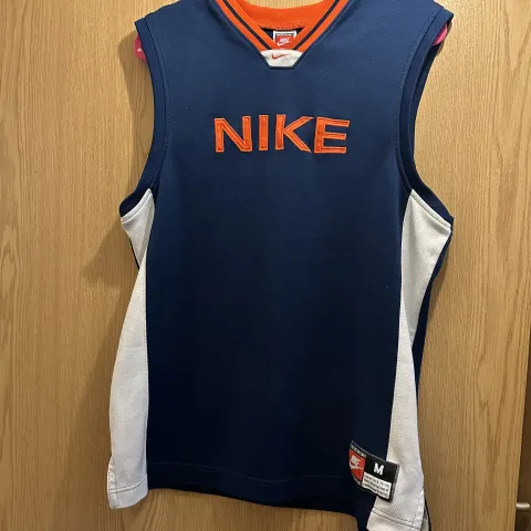 Nike Sleeveless Basketball Jersey
