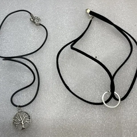 50 Necklaces In 2 Styles L11a