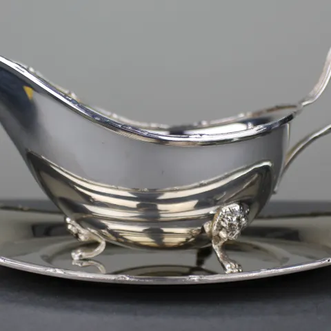Arthur Price “Ritz” Silver Plated Sauce Boat on Stand