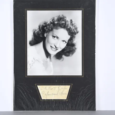 MAUREEN O'HARA Original signature