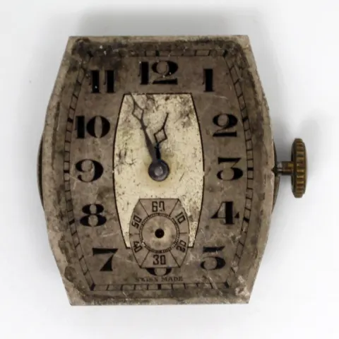 Vintage Swiss-Made Octagonal Pocket Watch – Early 20th Century