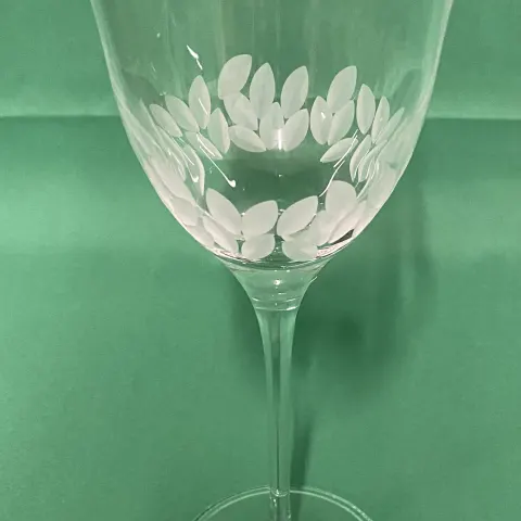 Approx 30 x Etched Wine Glasses (Collection Only)