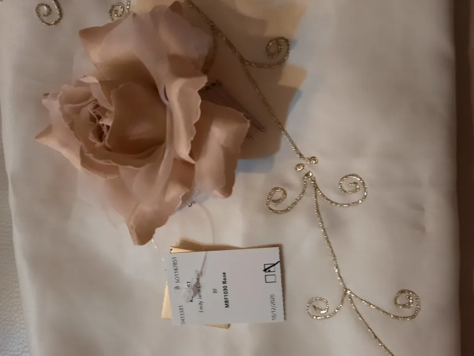 Richard Designs MBF1030 Rose headpiece