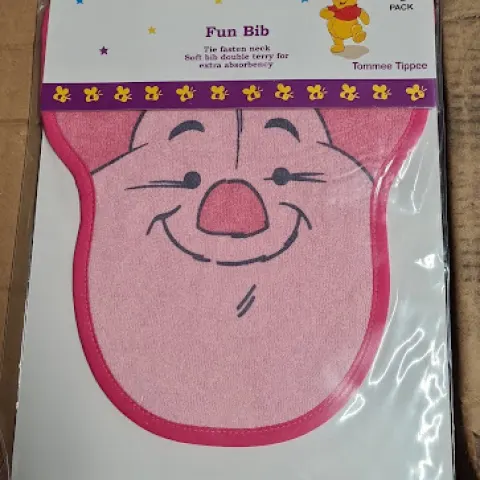 50pcs Brand new Tommee Tippee Winnie the Pooh baby bib