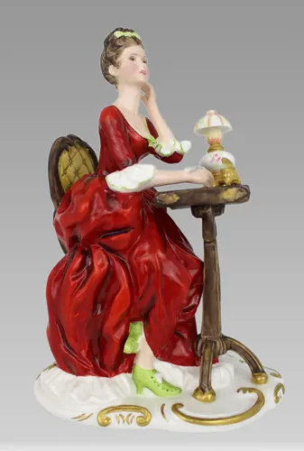 Prestige Ladies Renaissance Design Studio Figurine
