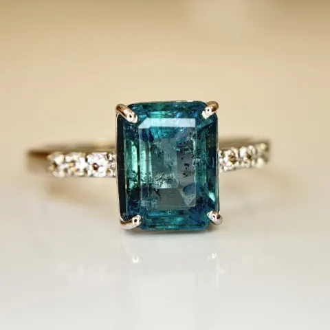 Beautiful 3.50 CT Natural Emerald Ring With Natural Diamonds & Platinum 950