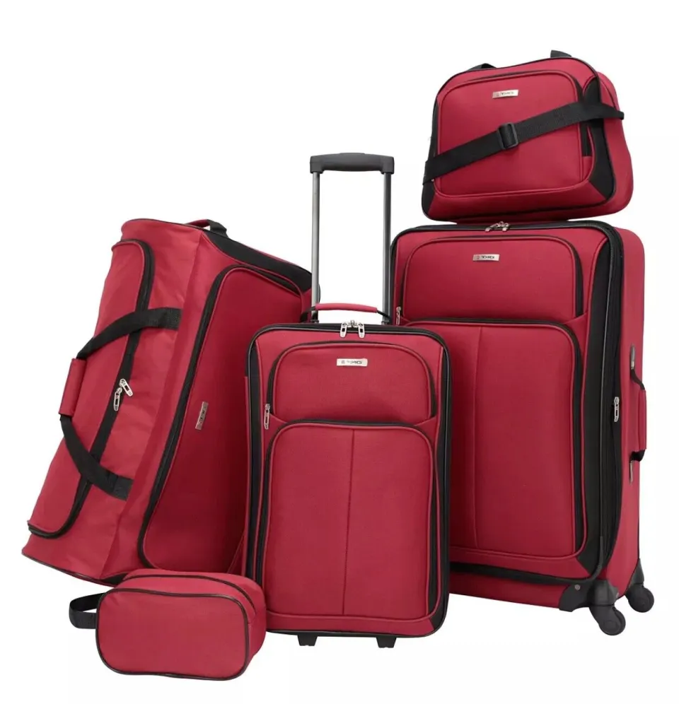 TAG Ridgefield RED 5-piece Softside Luggage Set RRP 269.00