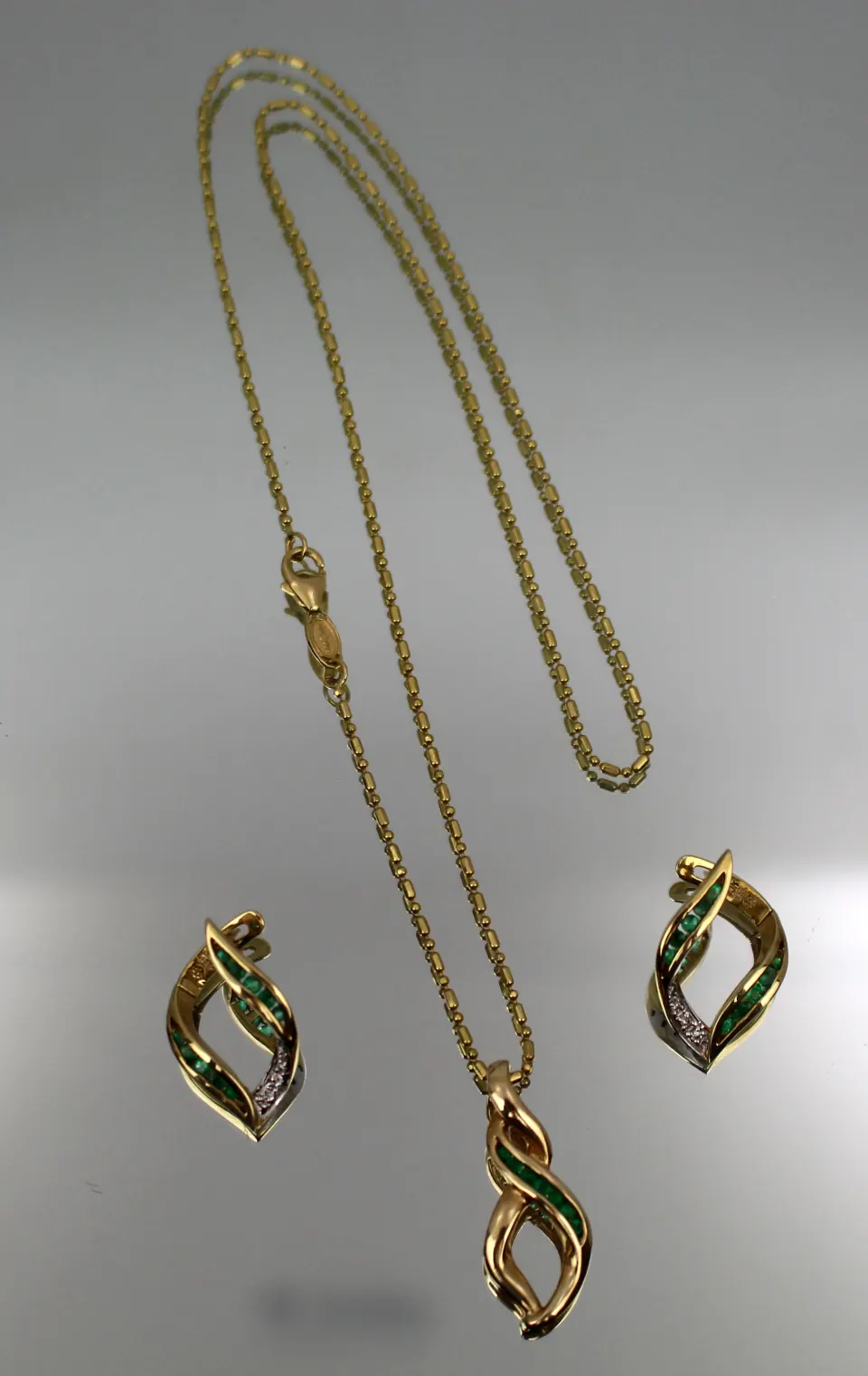 Vintage 14ct Gold Italian Necklace & Earring Set