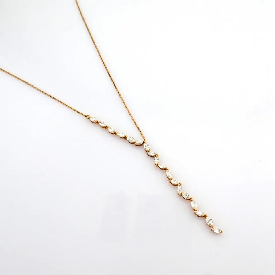 18K Rose Gold Necklace Detailed With Marquise Cut Diamonds