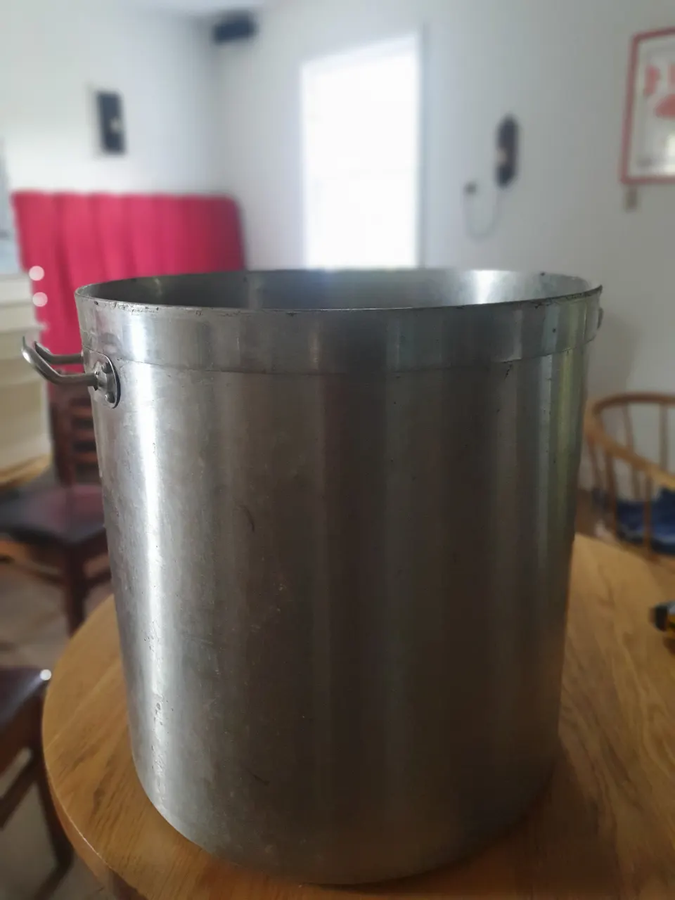 Large stainless steel heavy duty pot