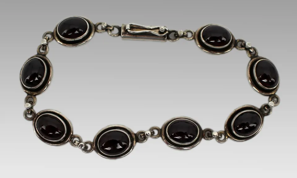 Vintage Cabochon Garnet Silver Bracelet