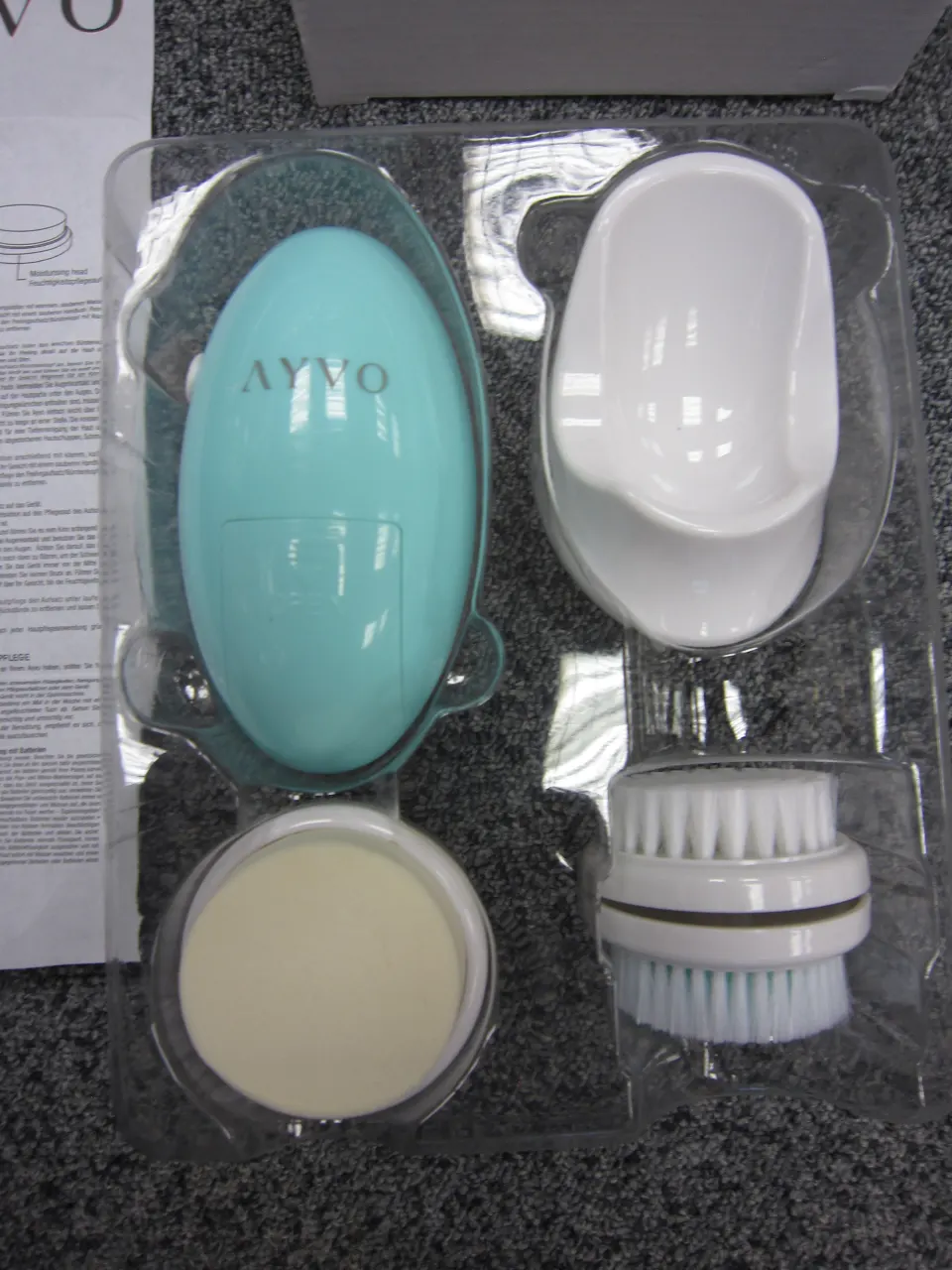 100pcs brand new sealed JML Avyo facial massager and cleanser tool - rrp £14.99 - 100pcs in lot