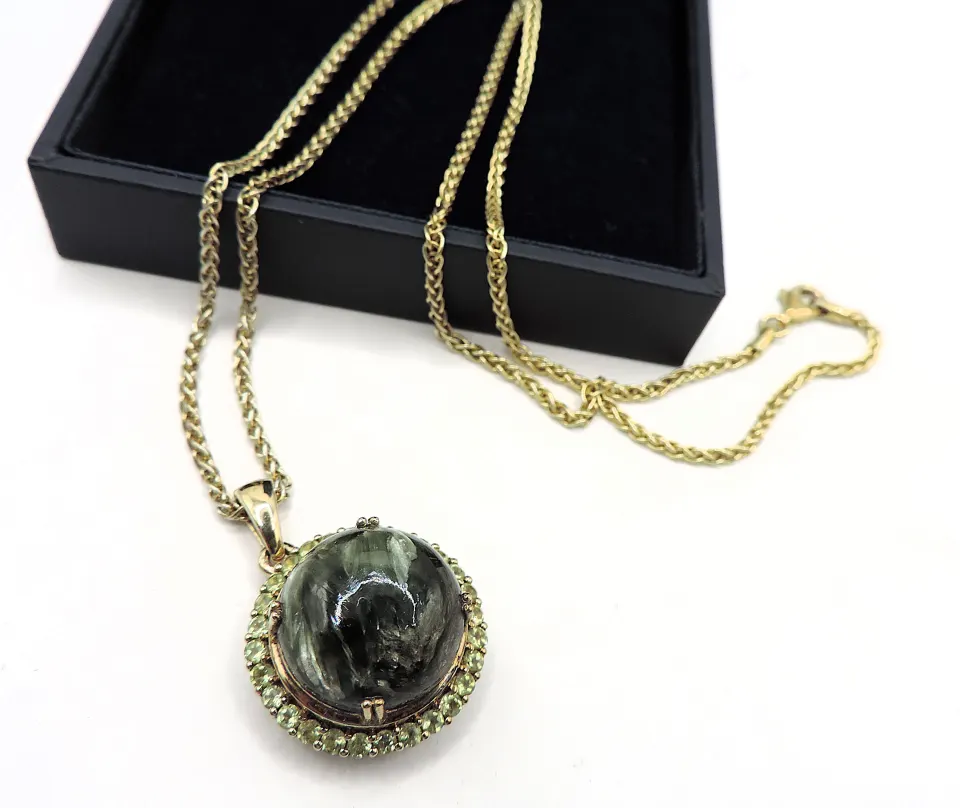 Artisan Gold On Sterling Silver Peridot & Seraphinite Necklace New With Gift Pouch