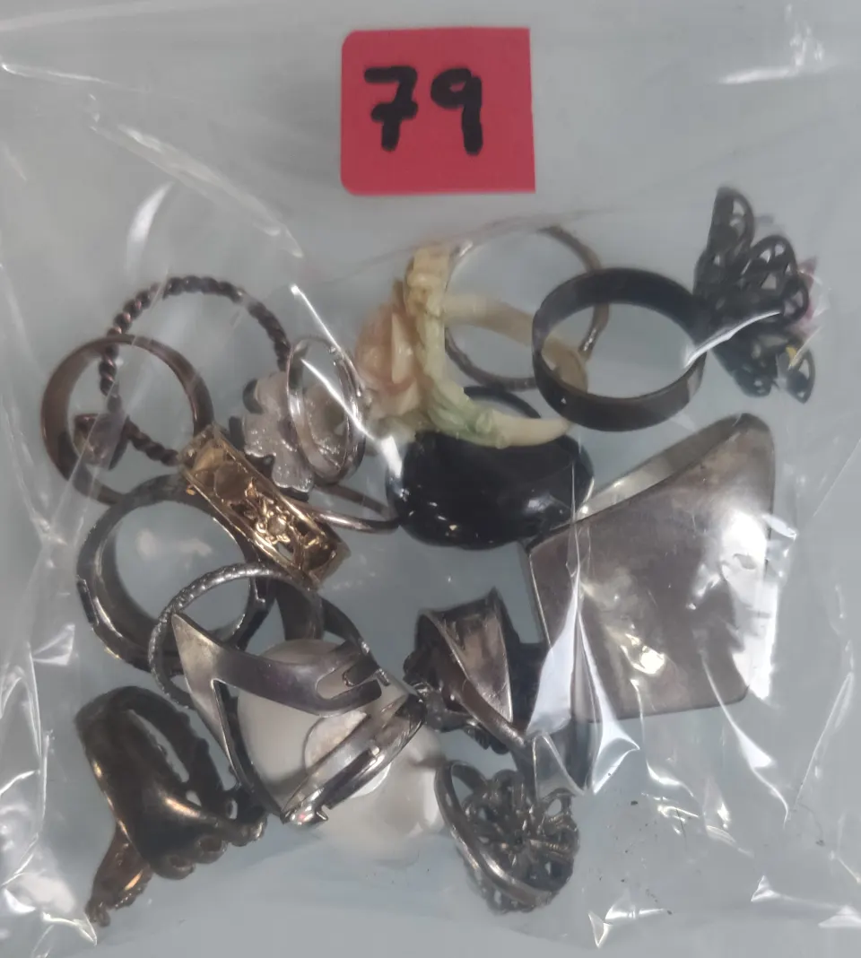 A collection of Rings in a bag. Approximately 80g