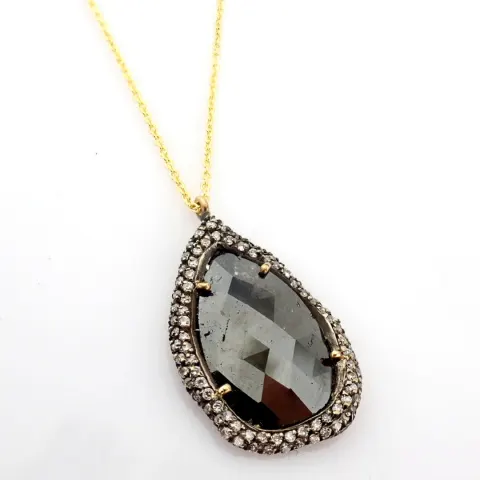 18K Yellow Gold Necklace Detailed With Slice Cut Rough Diamond In The Centre and Brilliant Diamonds