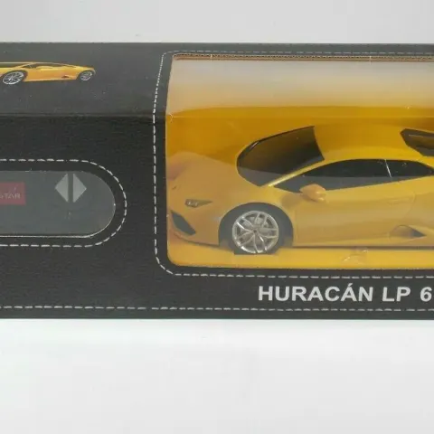 Lamborghini Huracan (colour may vary)