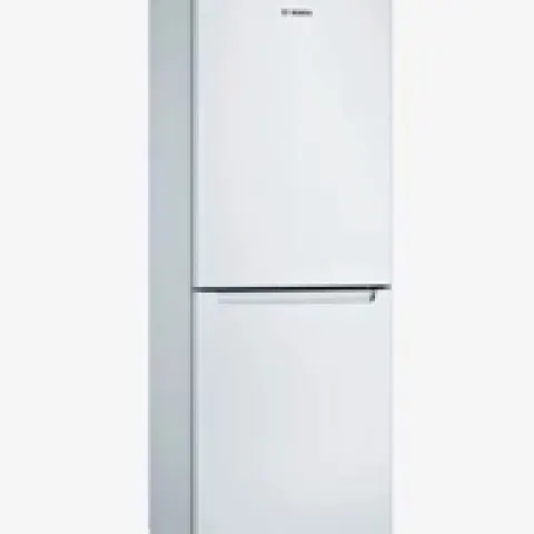 Bosch  Series 2 KGN33NWEAG Freestanding 60/40 Fridge Freezer, White RRP £549