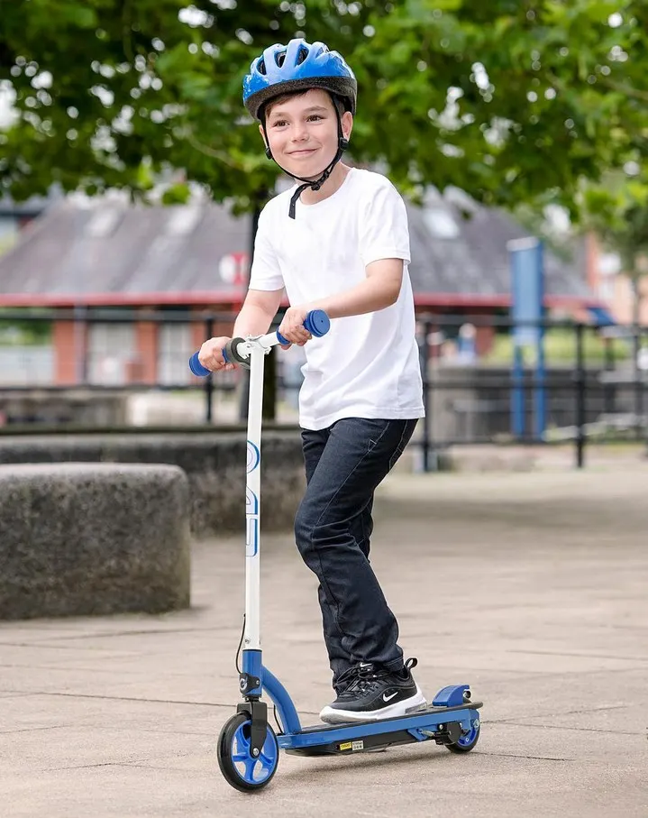 (108/Mez) RRP £85. EVO Blue Electric Scooter.