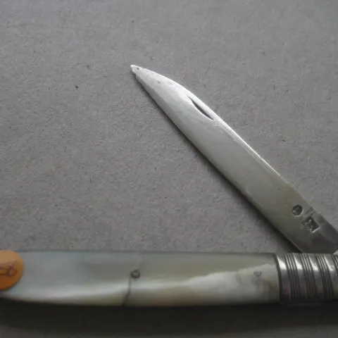 George III Mother of Pearl Hafted Silver Bladed Folding Fruit Knife