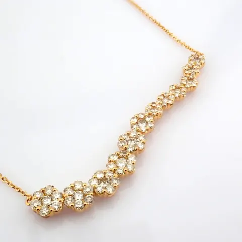 18K Rose gold necklace detailed with brilliant diamonds