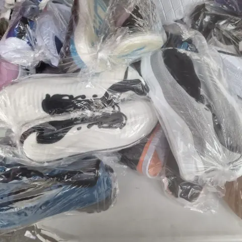 Pallet of Mixed Unbranded Trainers