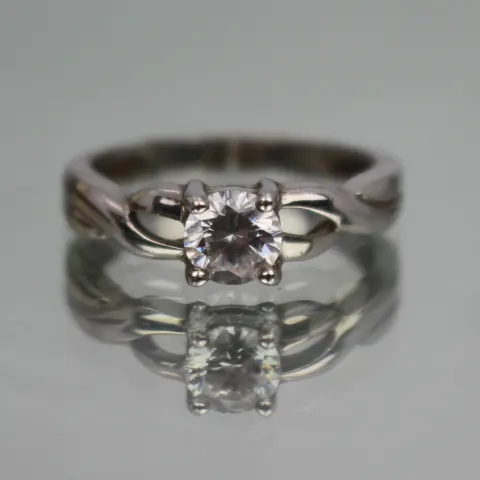 Vintage Silver Solitaire Ring