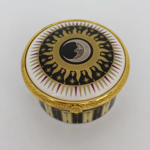 Royal Worcester Celebration 2001 Trinket Box