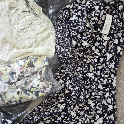 Brand New Women's Branded Clothing Bundle Mix Sizes RRP £250