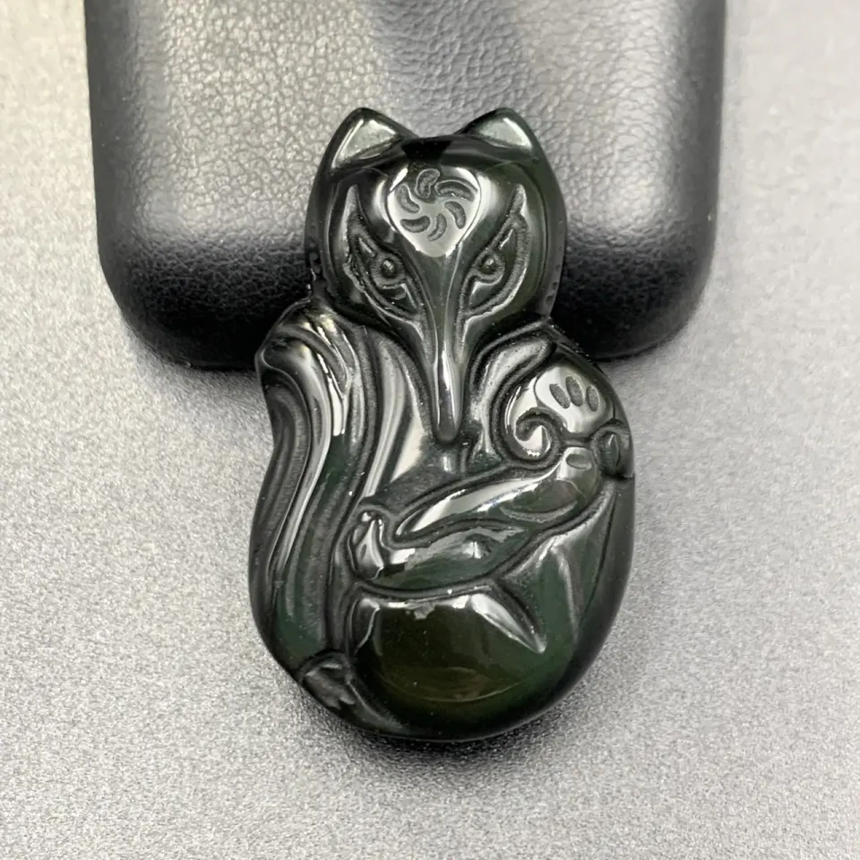 52.85 Cts Awesome Natural Carved Black Rainbow Obsidian Fox. RBT-43