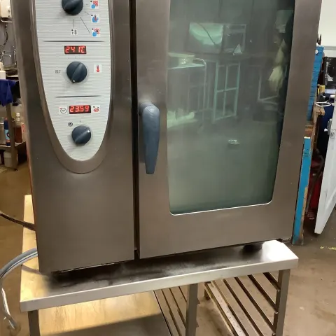 Rational 10 Grid Combi Oven