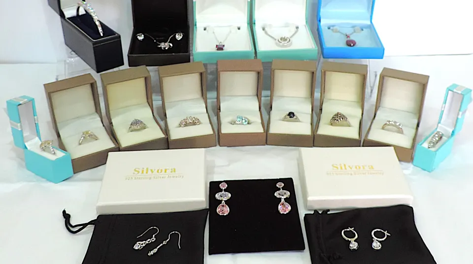 Collection of Fine Quality Sterling Silver Gemstone Jewellery