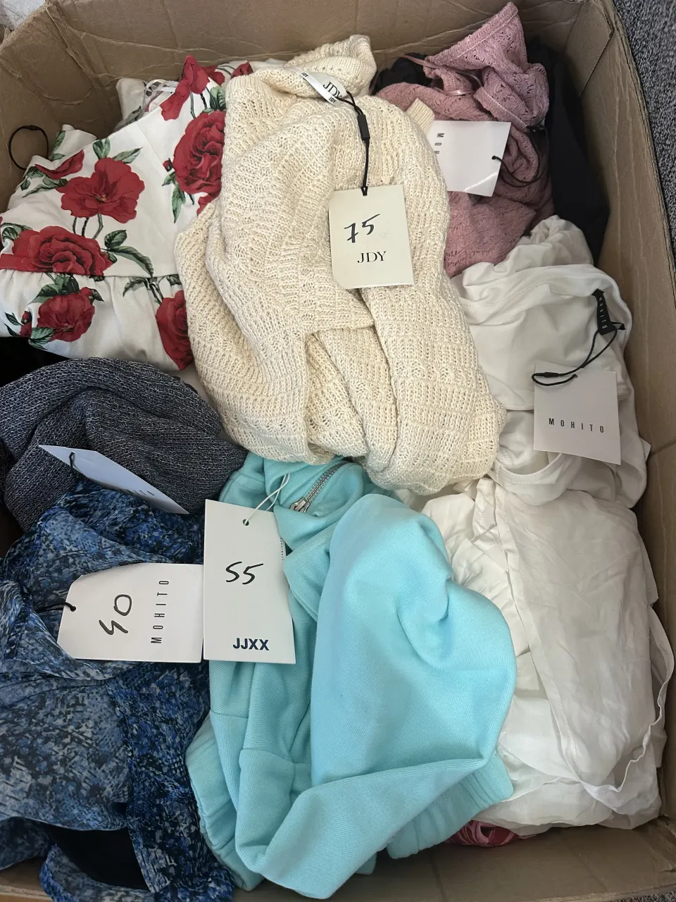 73 Pieces Vero Moda, Mohito, JJXX, JDY, Only Woman Clothes