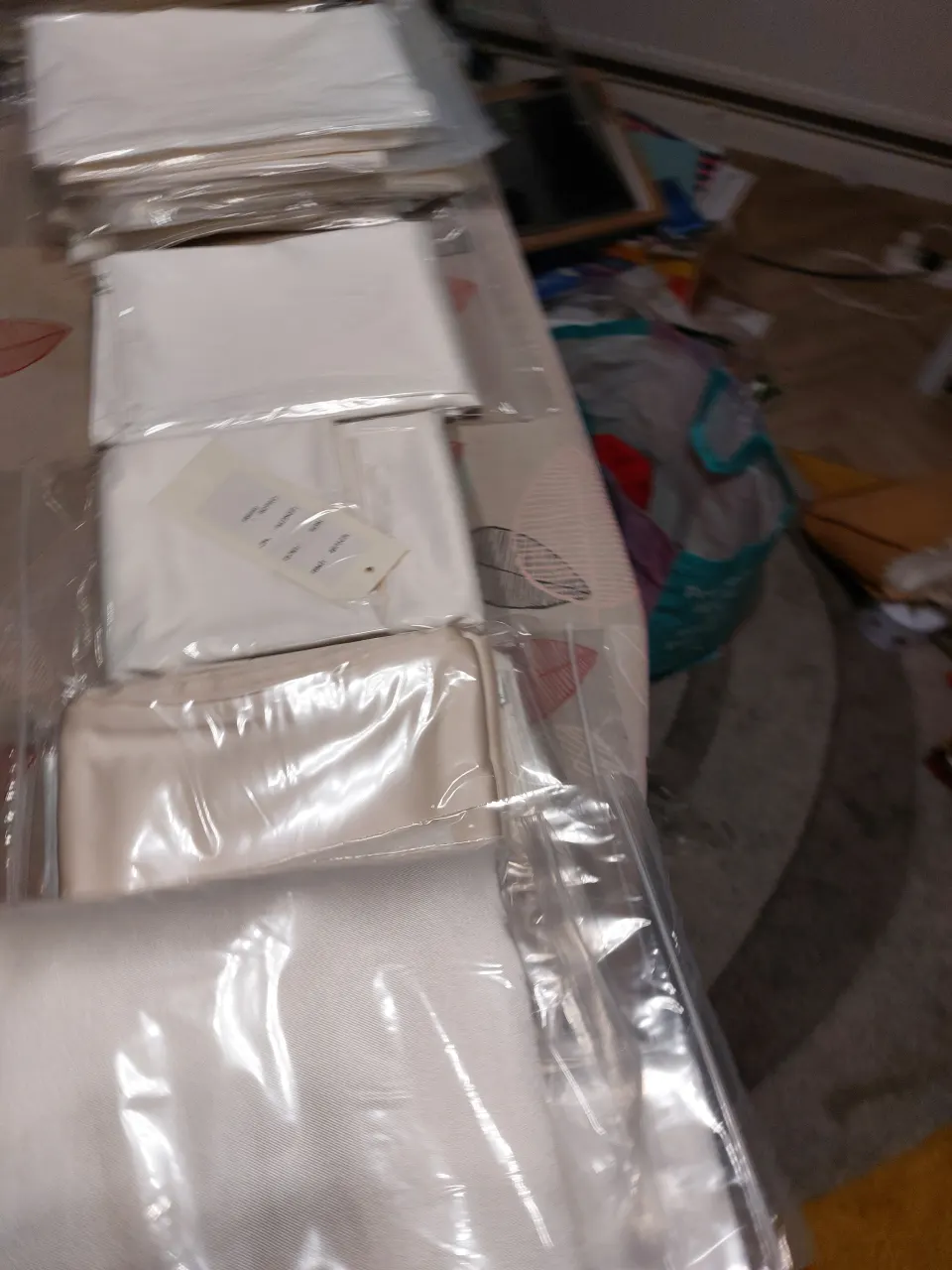Box of 20 Ivory Sashes/Wraps Or Scarves