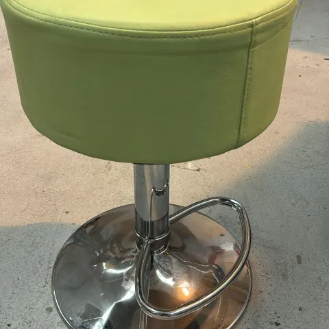 Set of 6 Button Low - High Bar Stools - good clean condition - Light Green