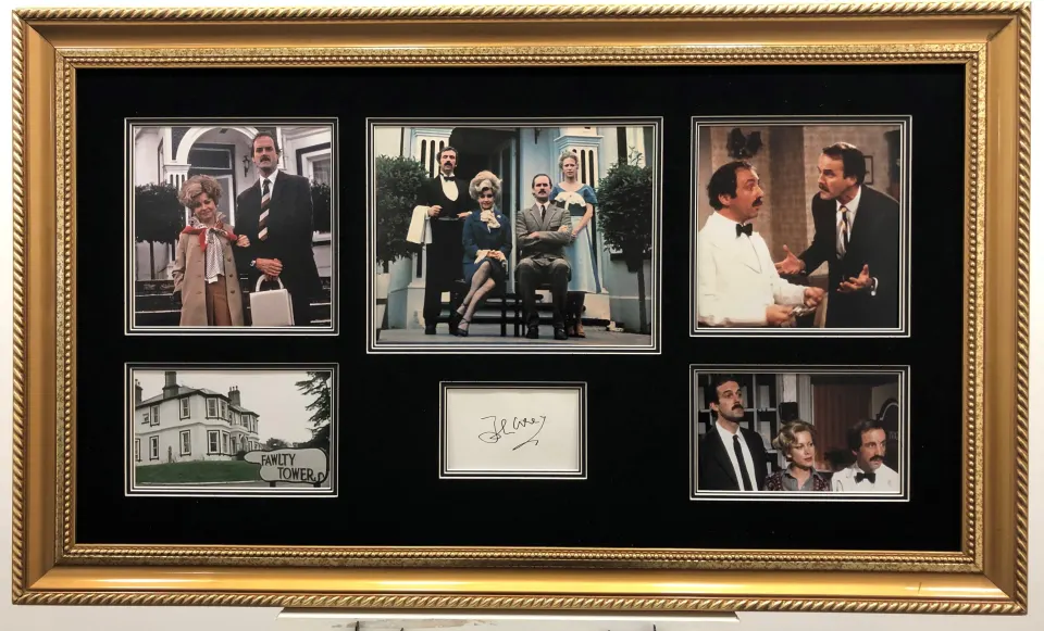 JOHN CLEESE original signature presentation