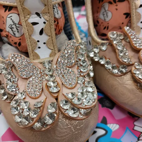 Irregular Choice shoes.  Papillon gold size 39