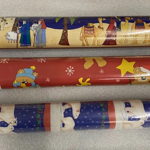 18 x Christmas Wrapping Paper 8m rolls