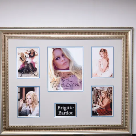 BRIGITTE BARDOT framed original signature presentation