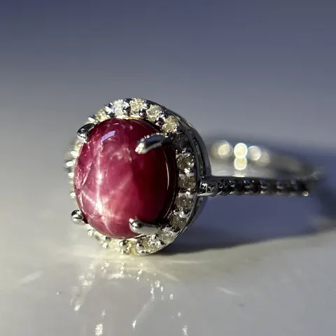 Natural Star Ruby Ring 2.71ct With Natural Diamonds & 18k Gold