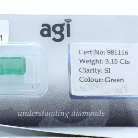 Loose Emerald Cut Emerald 3.15 Carats
